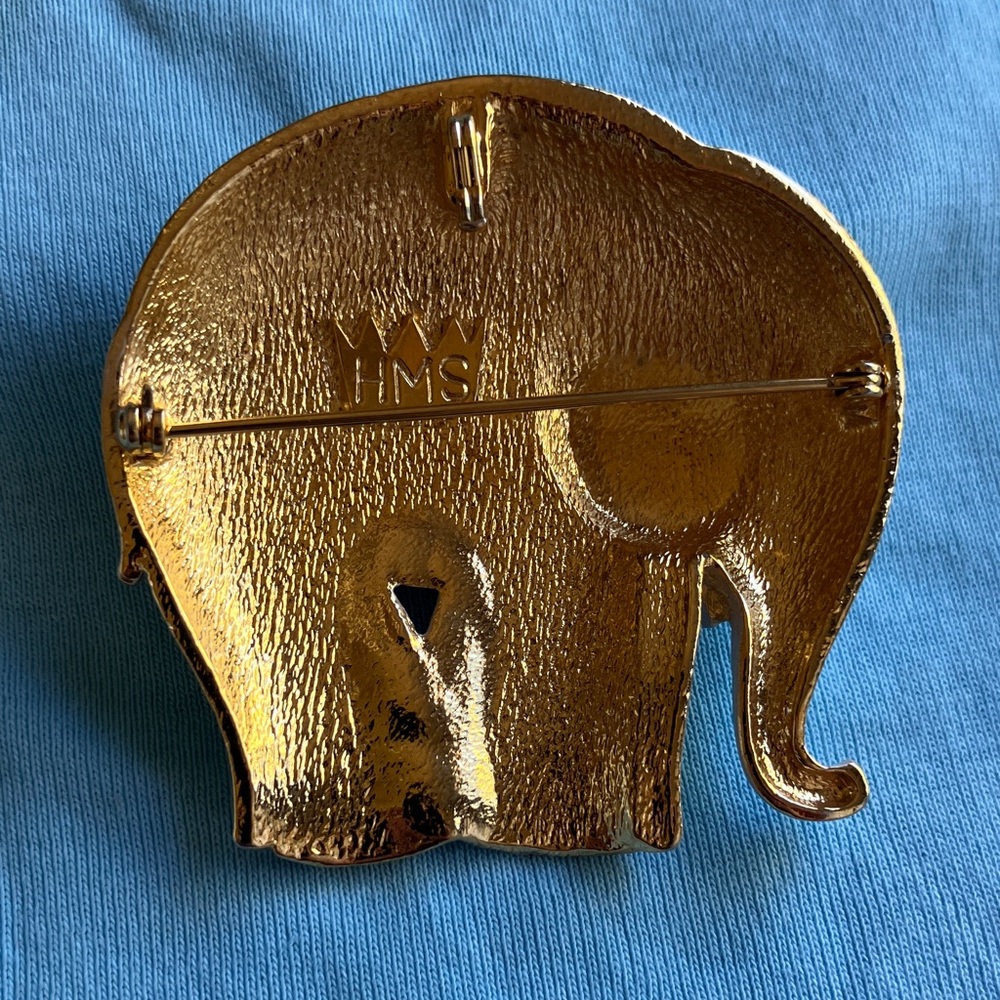 Colorful Elephant Brooch - Picture 5 of 6